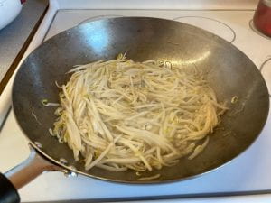 saute bean sprouts and mushrooms